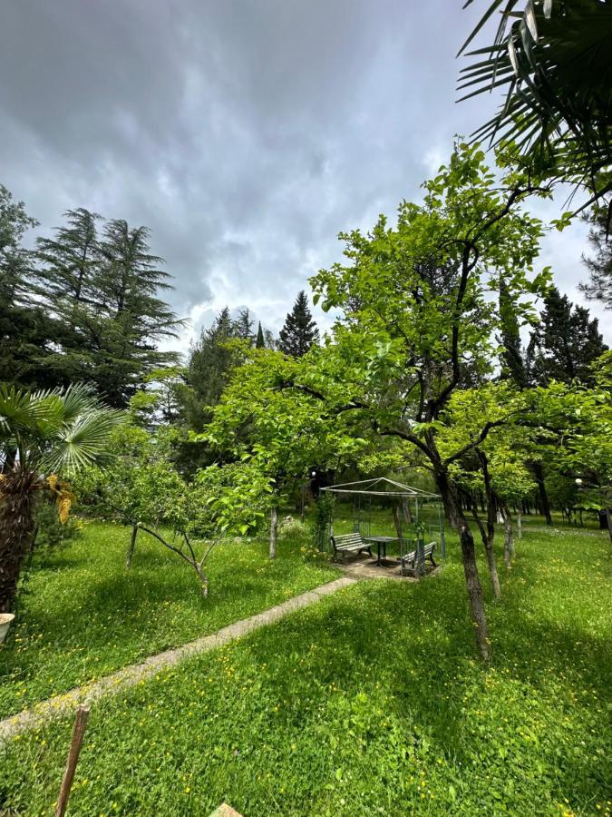 Imeri Park Hotel Kutaisi Exterior foto