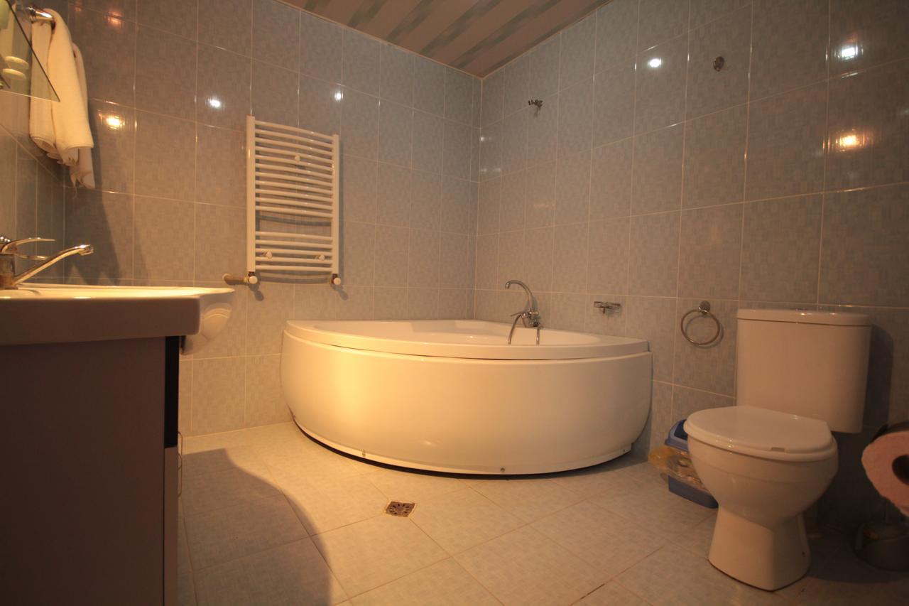 Imeri Park Hotel Kutaisi Habitación foto